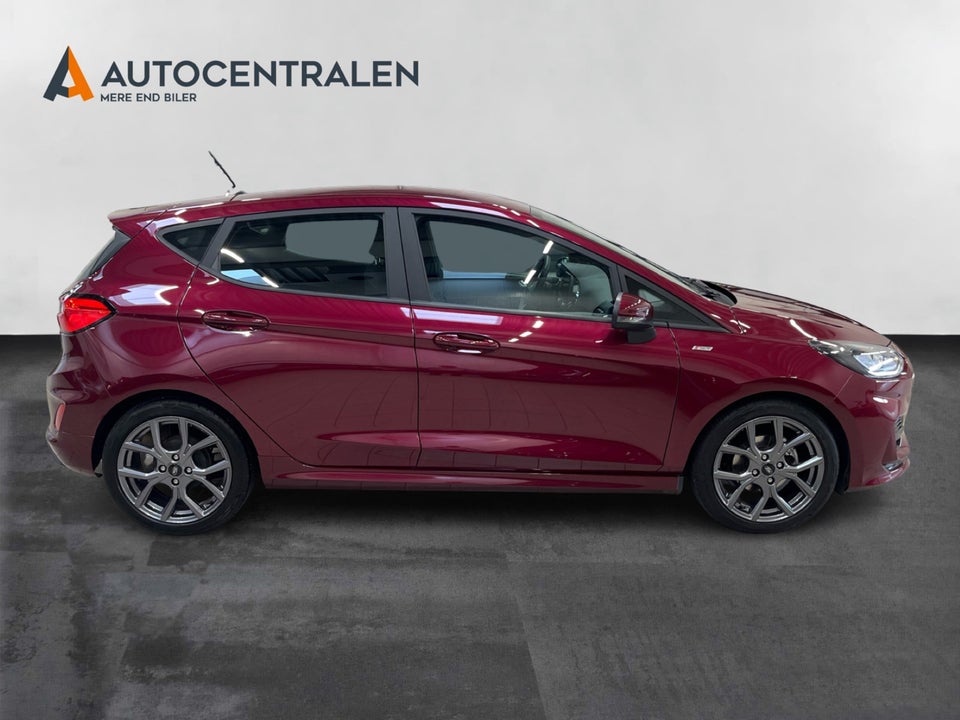 Ford Fiesta 1,0 EcoBoost mHEV ST-Line X 5d