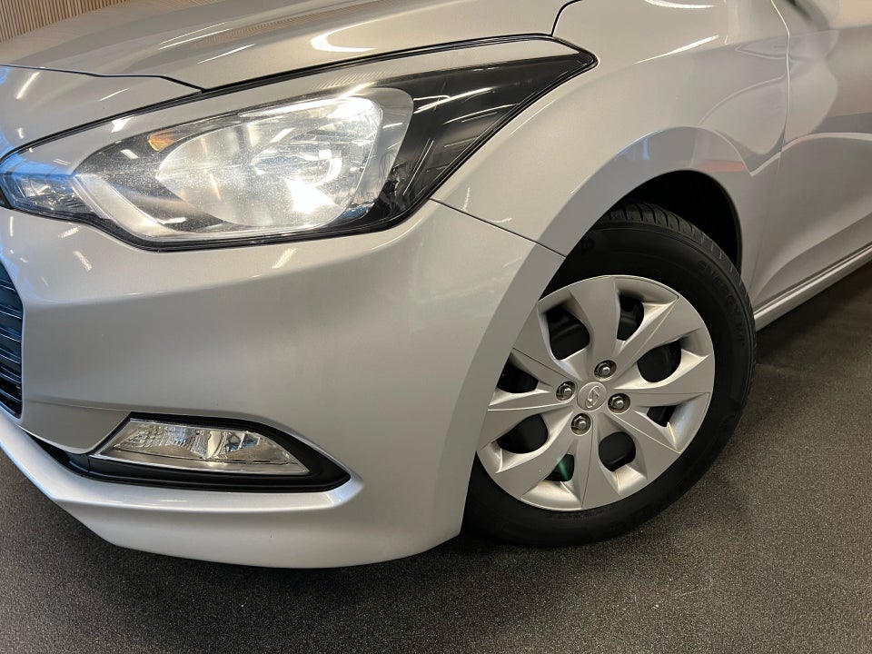 Hyundai i20 1,0 T-GDi Vision 5d