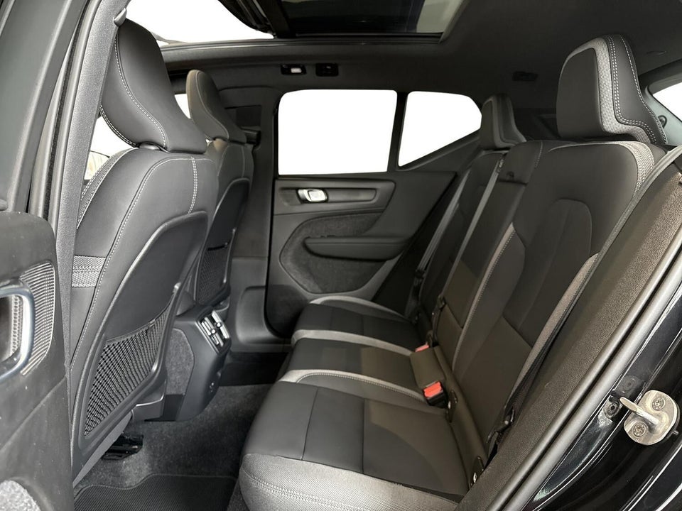Volvo XC40 ReCharge Twin Ultimate 5d