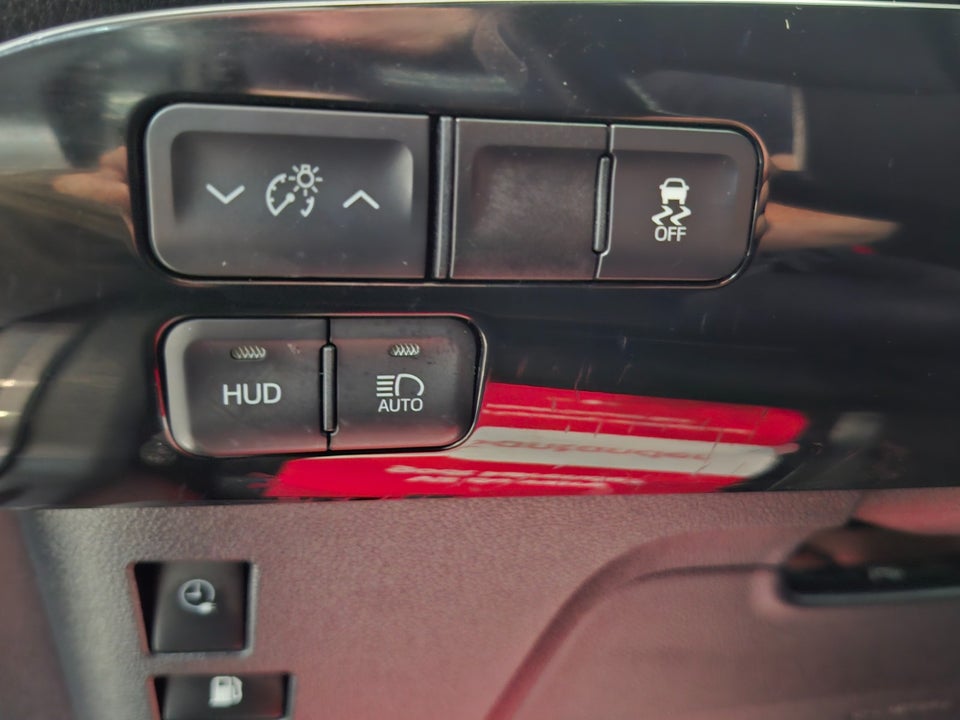 Toyota Prius 1,8 Plug-in Hybrid H3 MDS 5d