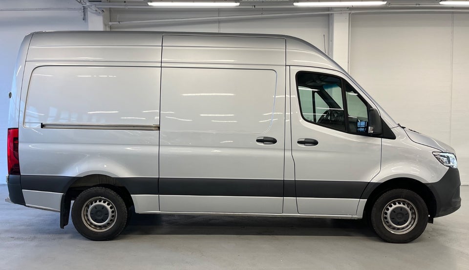 Mercedes Sprinter 316 2,2 CDi A2 Kassevogn aut. RWD