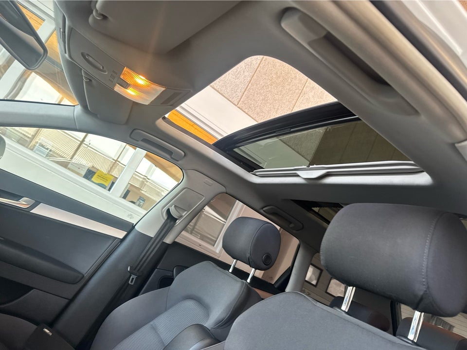 Audi A3 1,6 TDi Attraction Sportback 5d