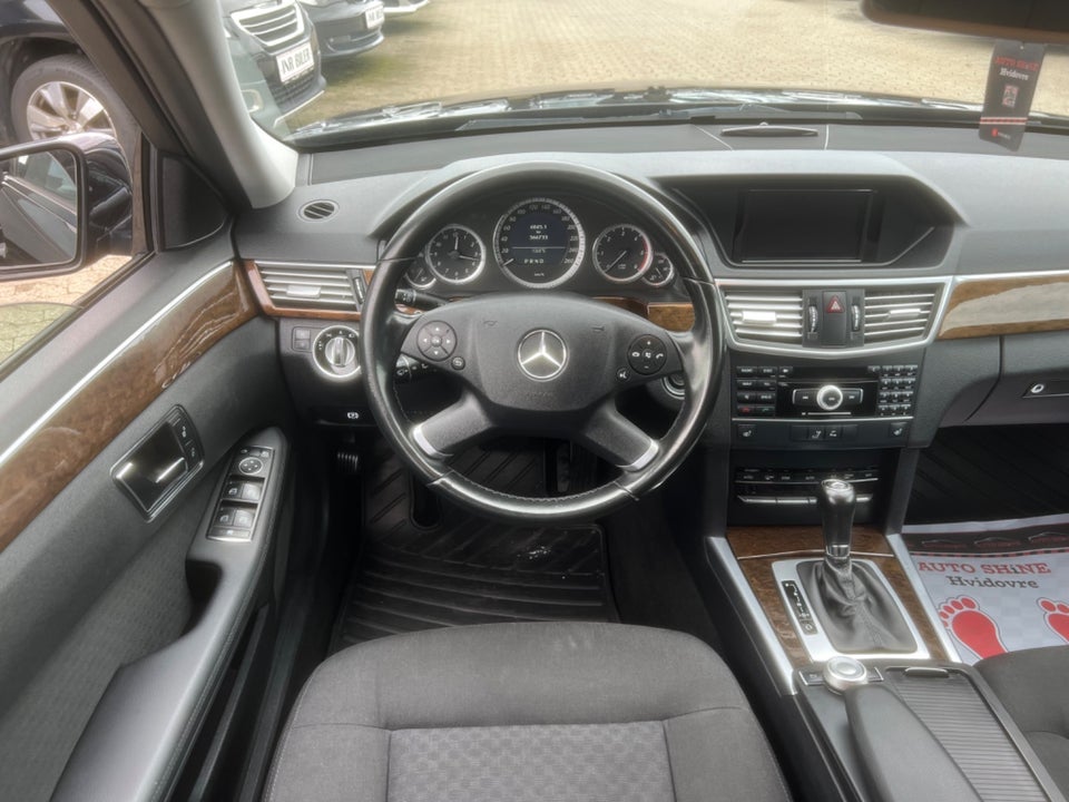 Mercedes E200 2,2 CDi stc. aut. BE 5d