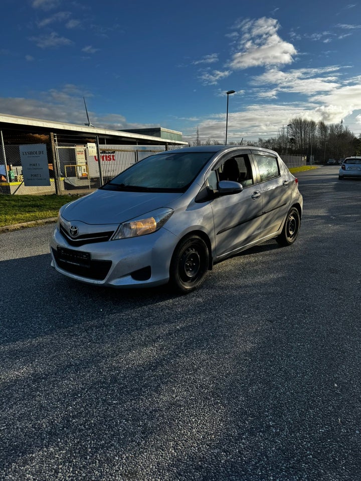 Toyota Yaris 1,4 D-4D T2 Touch 5d