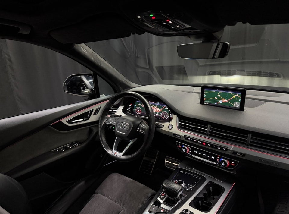 Audi Q7 50 TDi S-line quattro Tiptr. 7prs 5d
