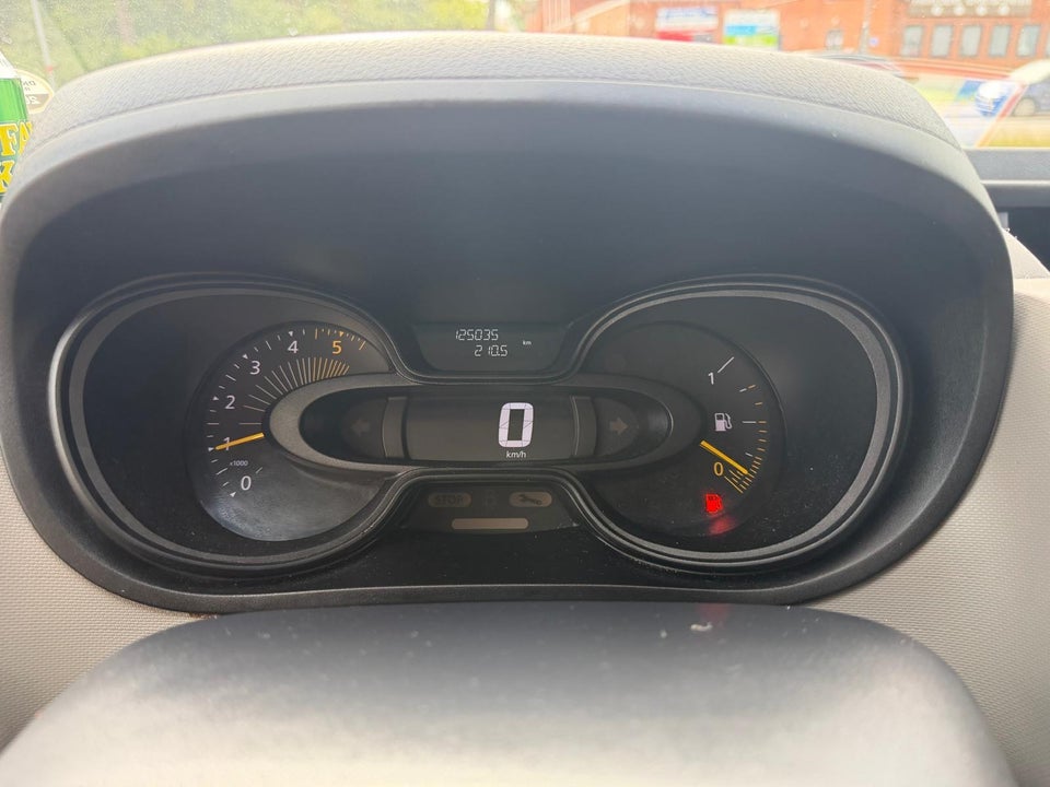 Renault Trafic T29 1,6 dCi 120 L2H2