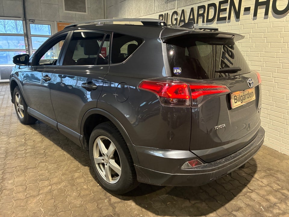 Toyota RAV4 2,5 Hybrid H3+ MDS 4x4 5d