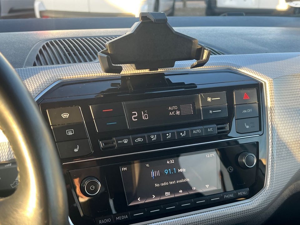 VW e-Up! Style Plus 5d