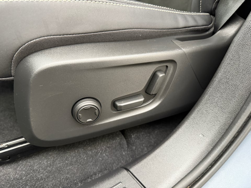 Volvo C40 P8 ReCharge Twin Pro 5d