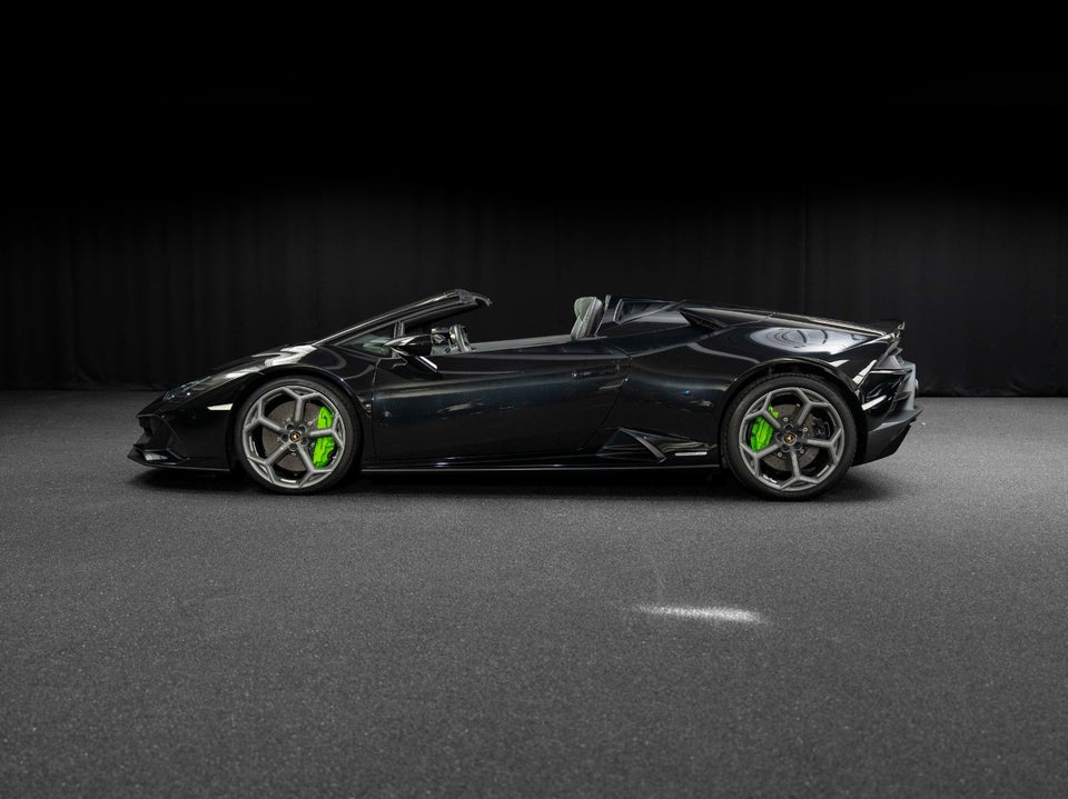 Lamborghini Huracan 5,2 EVO Spyder 2d
