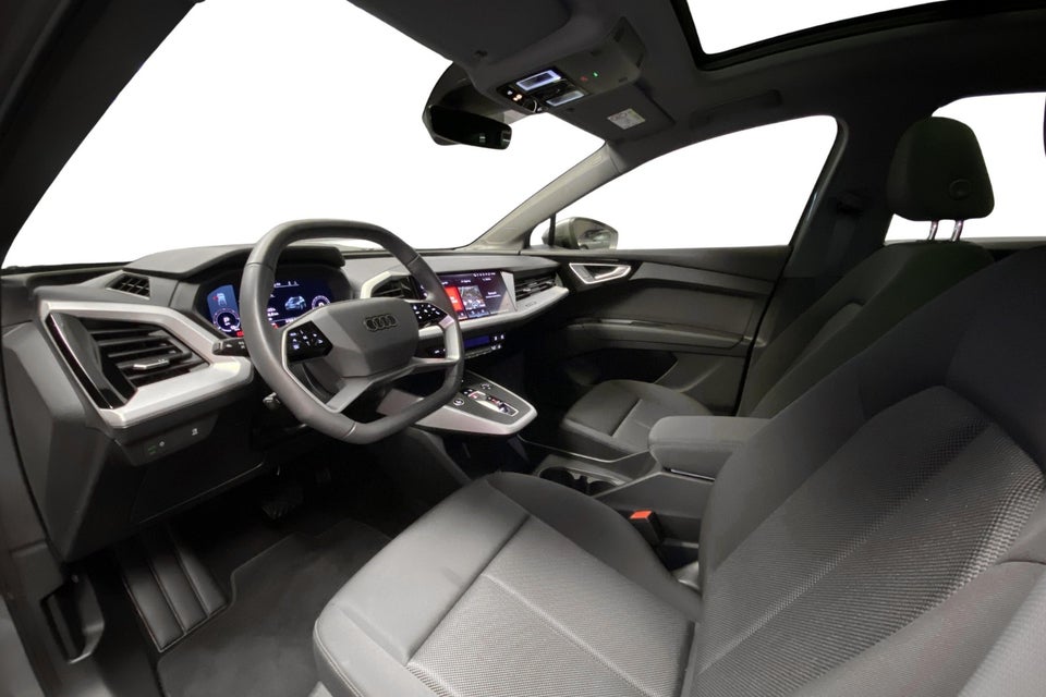Audi Q4 e-tron 45 Progress 5d