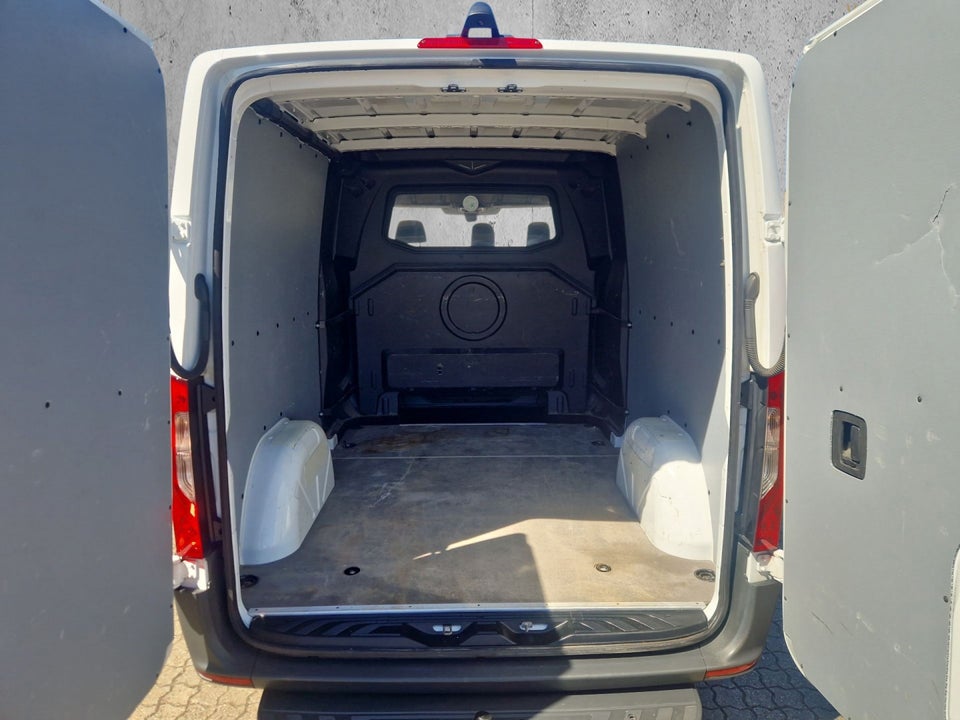 Mercedes Sprinter 214 2,2 CDi A1 Kasse-/Mandskabsvogn aut. FWD