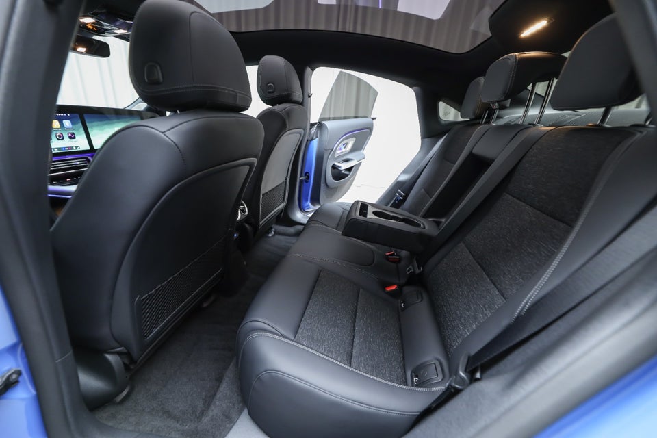 Mercedes CLA250+ electric Progressive Premium Plus 4d