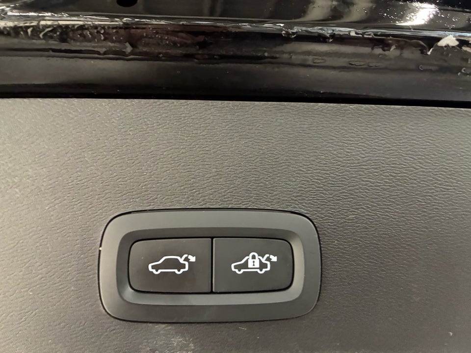 Volvo XC40 P6 ReCharge Ultimate 5d