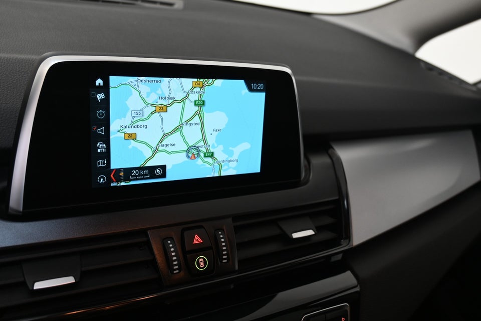 BMW 216i 1,5 Gran Tourer Connected 7prs 5d