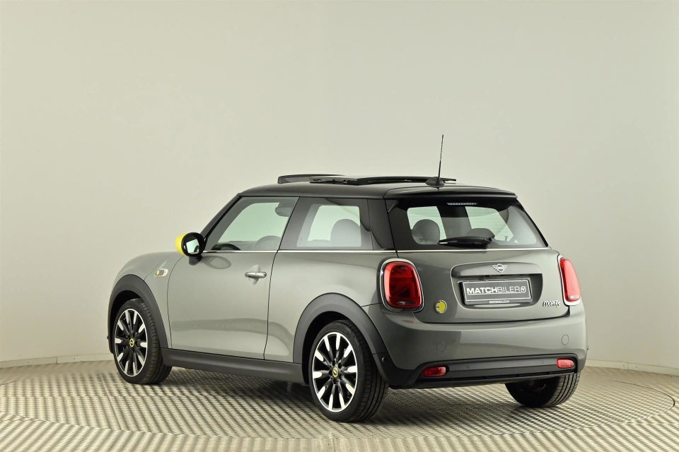 MINI Cooper SE Maximise 3d