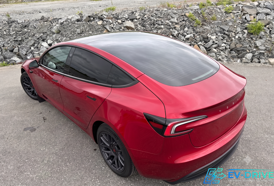 Tesla Model 3 Long Range RWD 4d