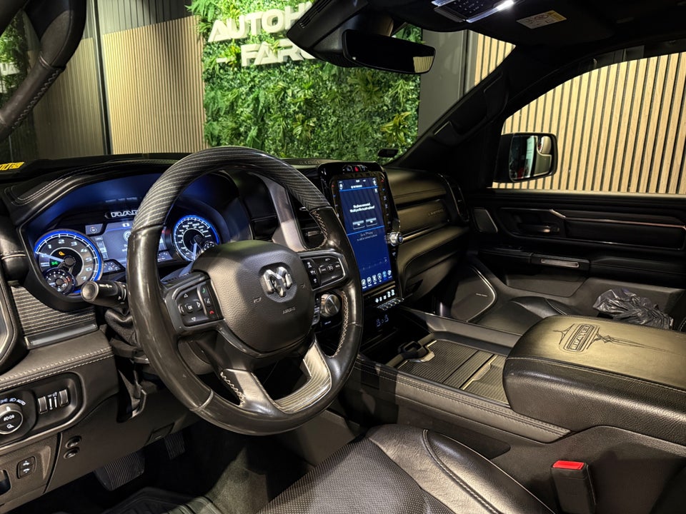 Dodge RAM 1500 5,7 V8 Hemi Limited aut. 4d