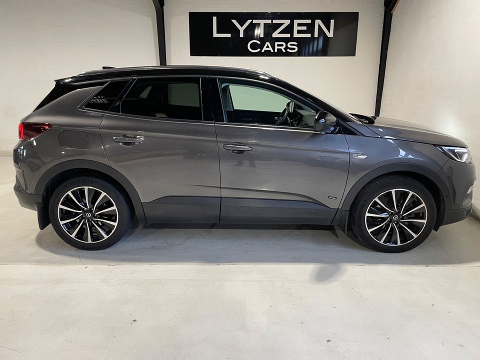 Opel Grandland X 1,6 Hybrid Cosmo Prestige aut. 5d