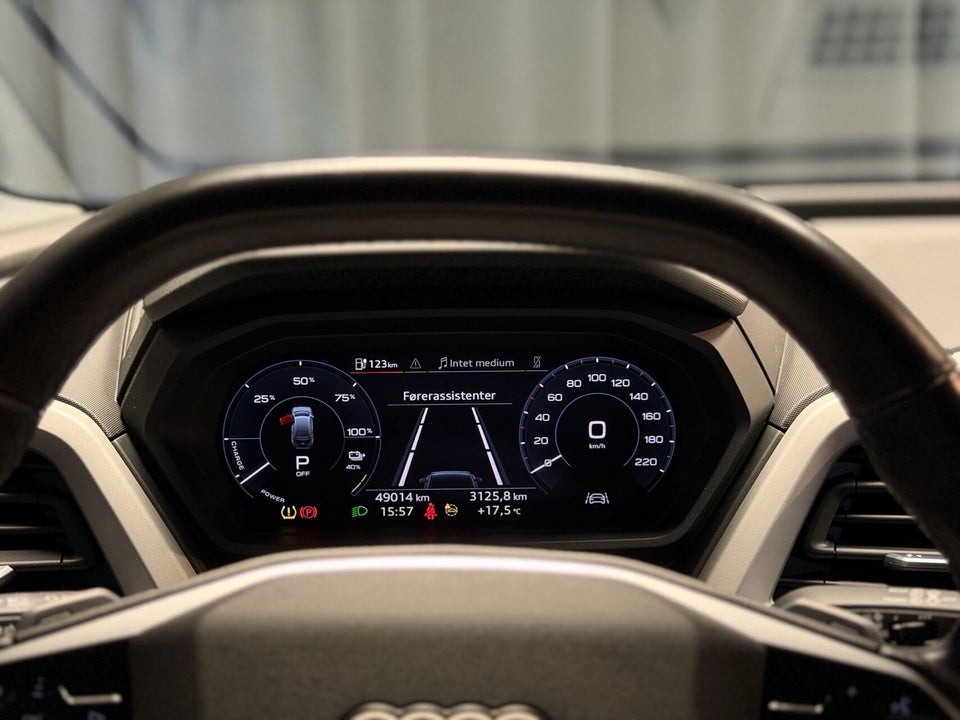 Audi Q4 e-tron 40 5d