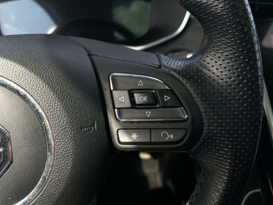 MG Marvel R Performance 5d