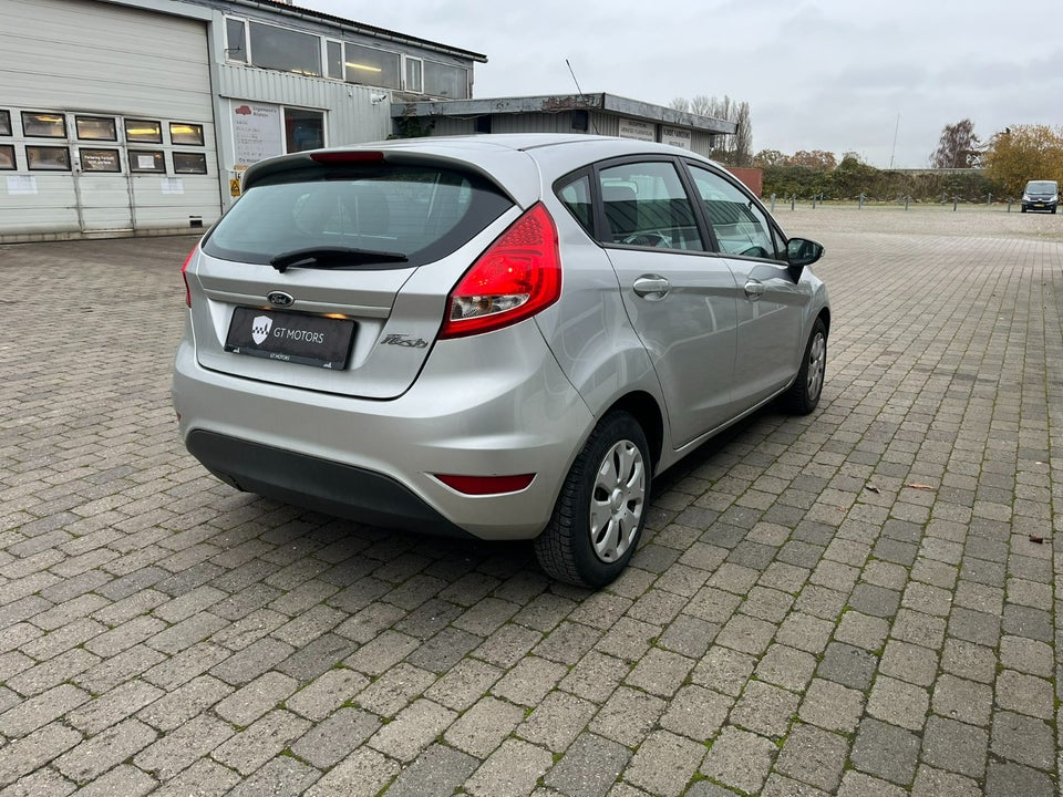 Ford Fiesta 1,4 Trend 5d