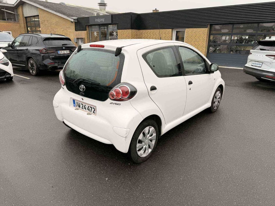 Toyota Aygo 1,0 Plus 5d