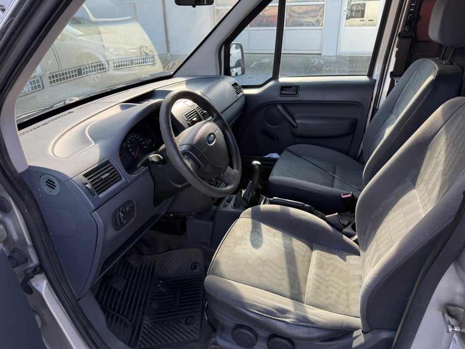 Ford Transit Connect 1,8 TDCi 75 220S Plus 4d