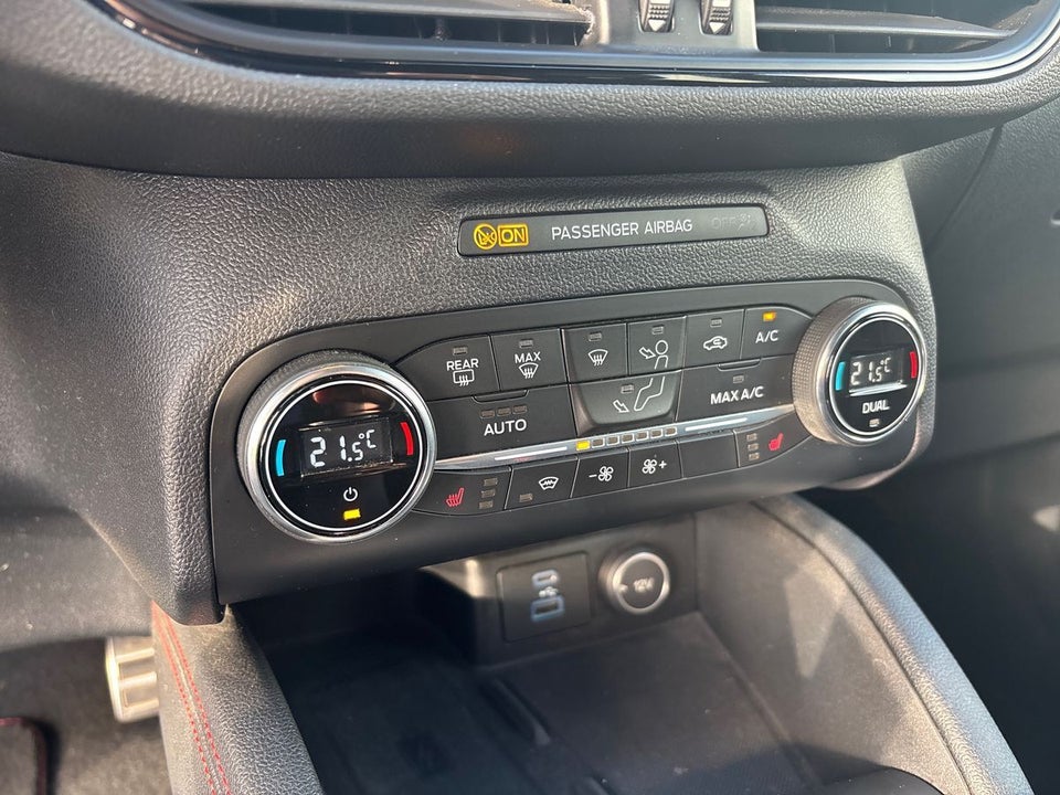 Ford Kuga 2,5 PHEV ST-Line X CVT 5d