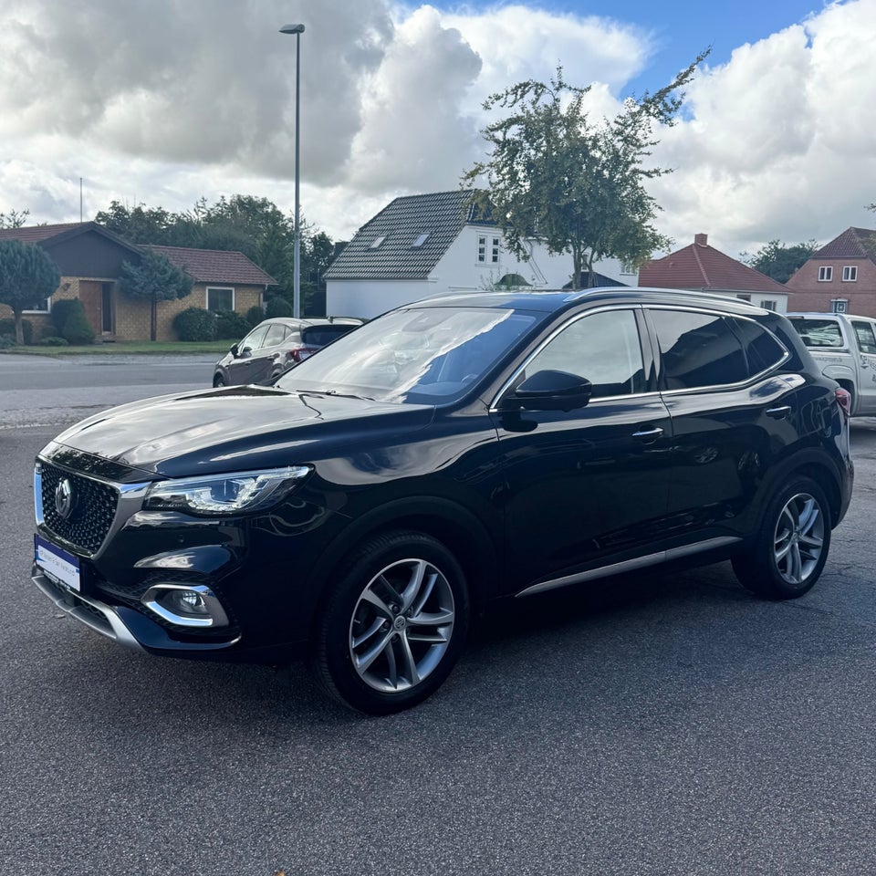 MG EHS 1,5 PHEV Luxury 5d