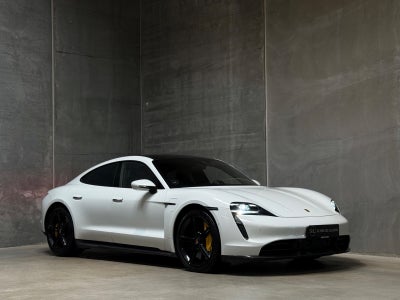 Porsche Taycan Turbo S Performance+ 4d