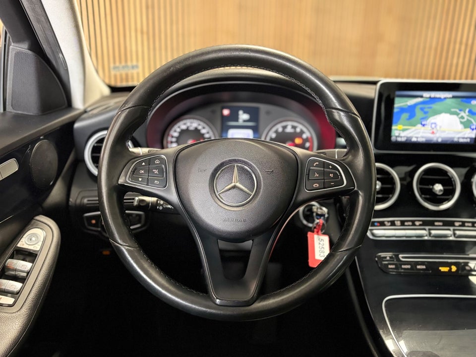 Mercedes C200 2,0 AMG Line aut. 4d