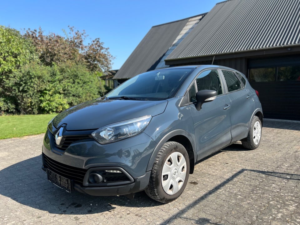 Renault Captur 0,9 TCe 90 Expression 5d