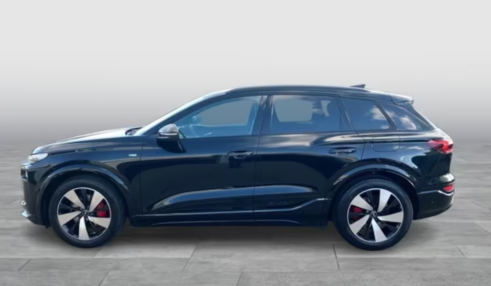 Audi Q6 e-tron Ultra quattro 5d