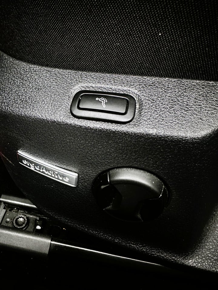 VW Golf VII 1,5 TSi 130 Highline DSG 5d