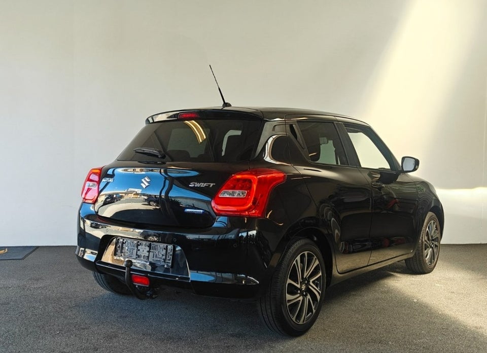 Suzuki Swift 1,2 mHybrid Exclusive CVT 5d