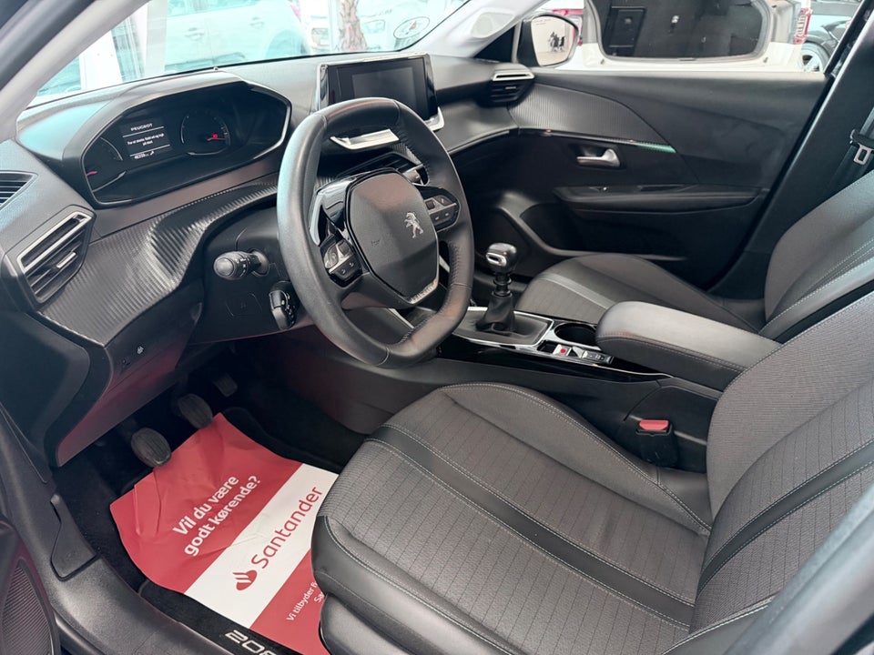 Peugeot 208 1,2 PureTech 100 Allure 5d