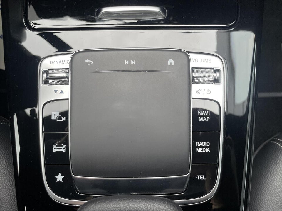 Mercedes A200 1,3 Progressive Line aut. 5d