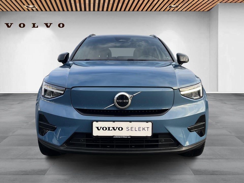 Volvo XC40 ReCharge Extended Range Plus 5d