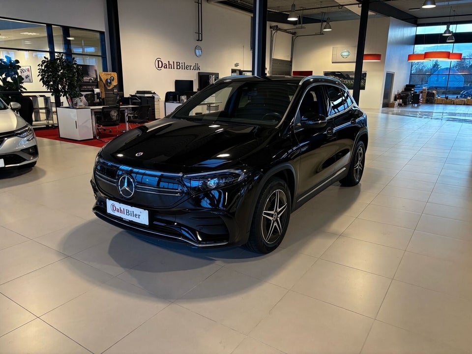 Mercedes EQA300 AMG Line 4Matic 5d