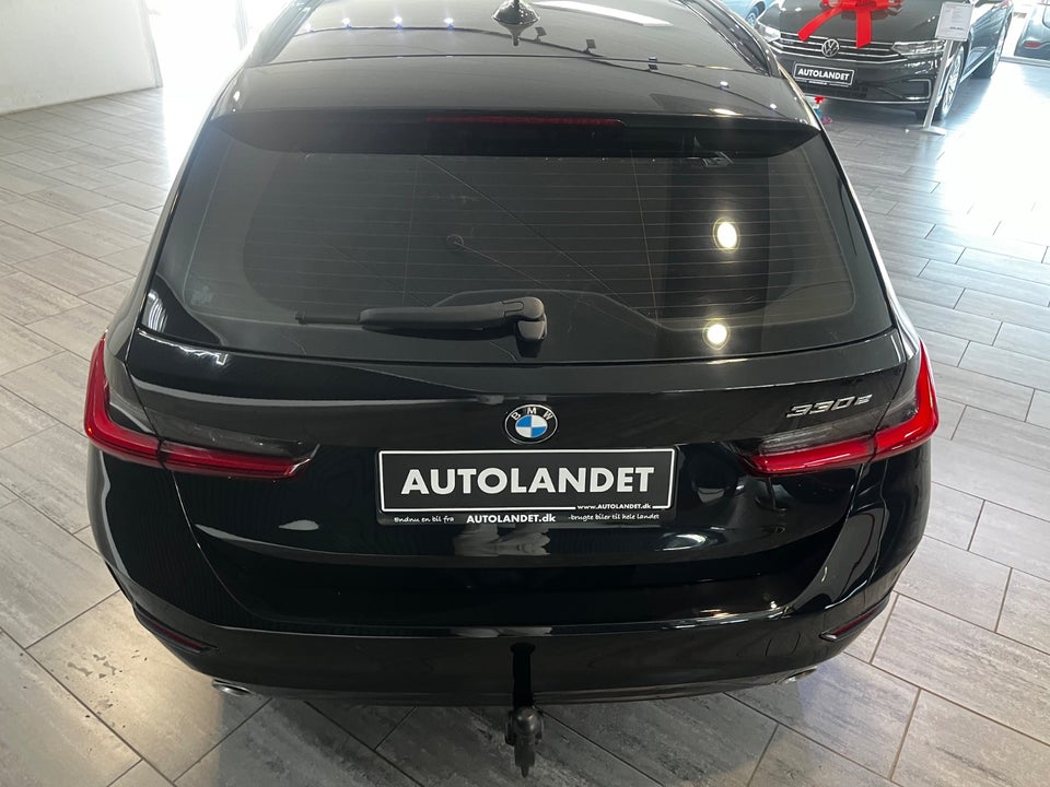 BMW 330e 2,0 Touring Sport Line aut. 5d