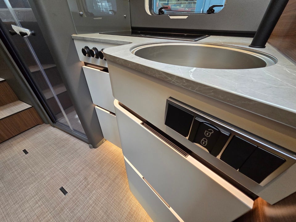 Hymer B-MC I680 2,0 CDi 170 aut.
