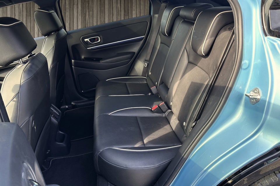 Honda e:Ny1 Advance 5d