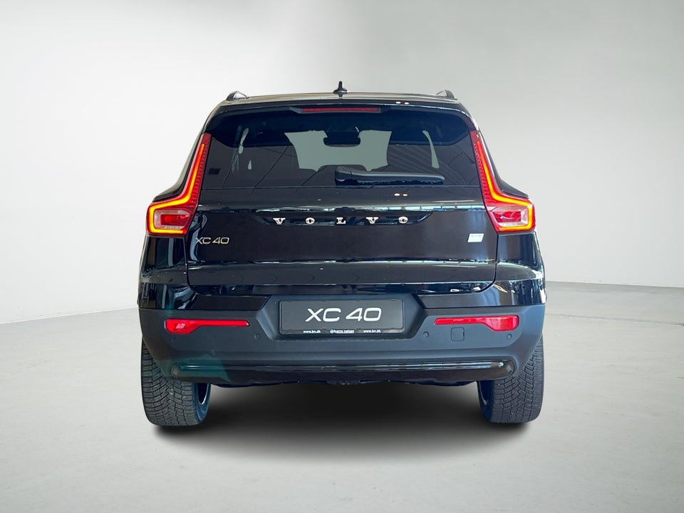 Volvo XC40 ReCharge Extended Range Plus 5d