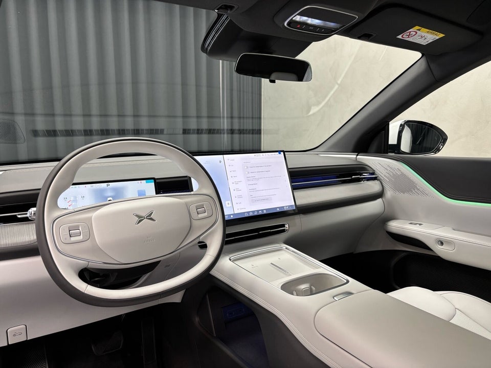 Xpeng G6 Standard Range 5d