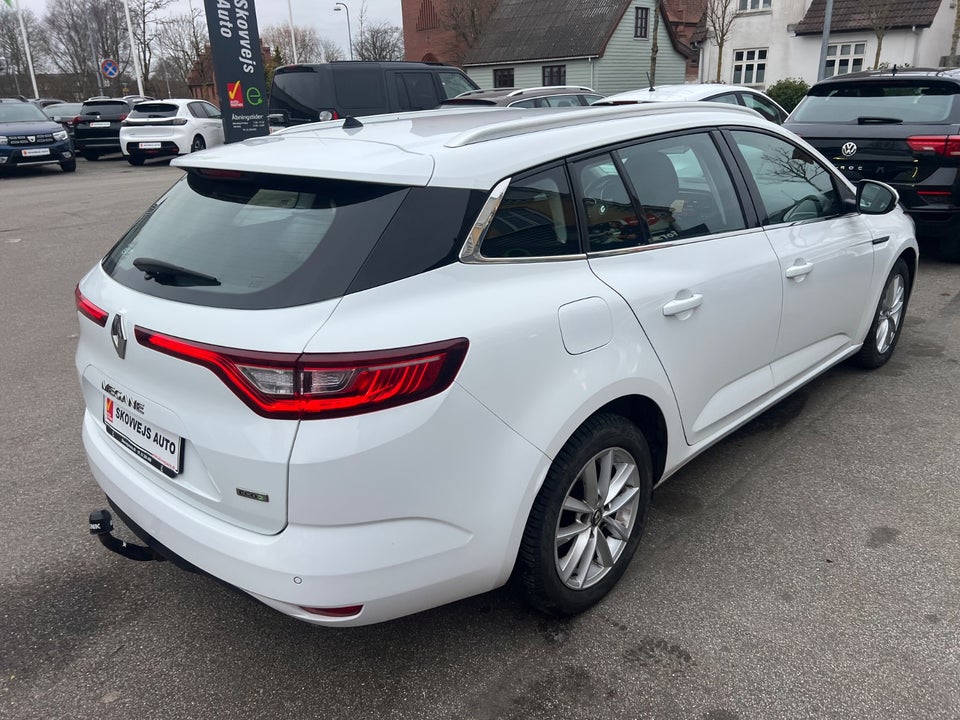 Renault Megane IV 1,5 dCi 110 Zen Sport Tourer 5d