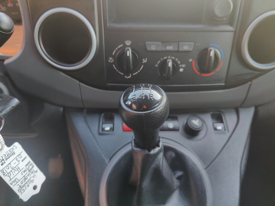 Peugeot Partner 1,6 BlueHDi 75 L1 Flex Van 5d