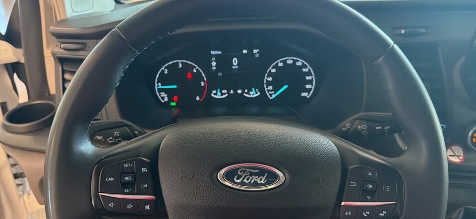Ford Transit Custom 300 L1 2,0 TDCi 130 Trend