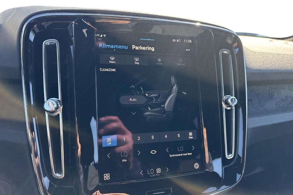 Volvo XC40 ReCharge Extended Range Core 5d