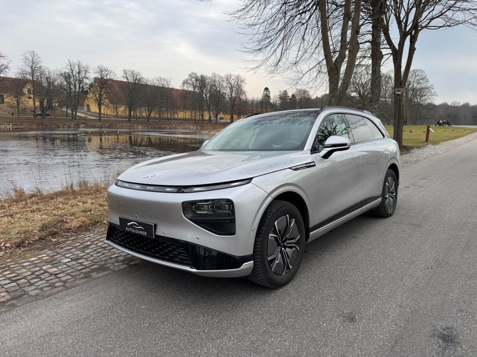 Xpeng G9 Long Range 5d